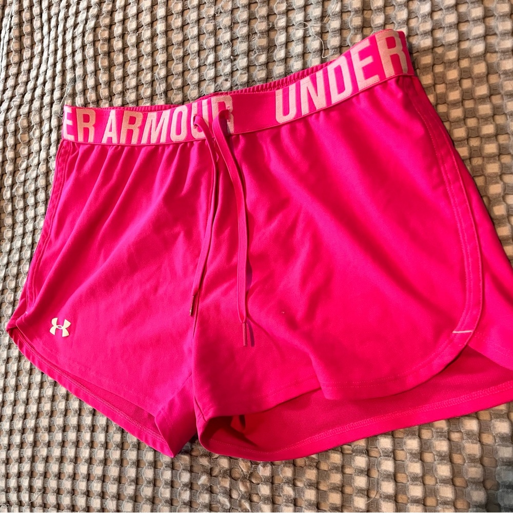 Under Armor size small loose fit shorts